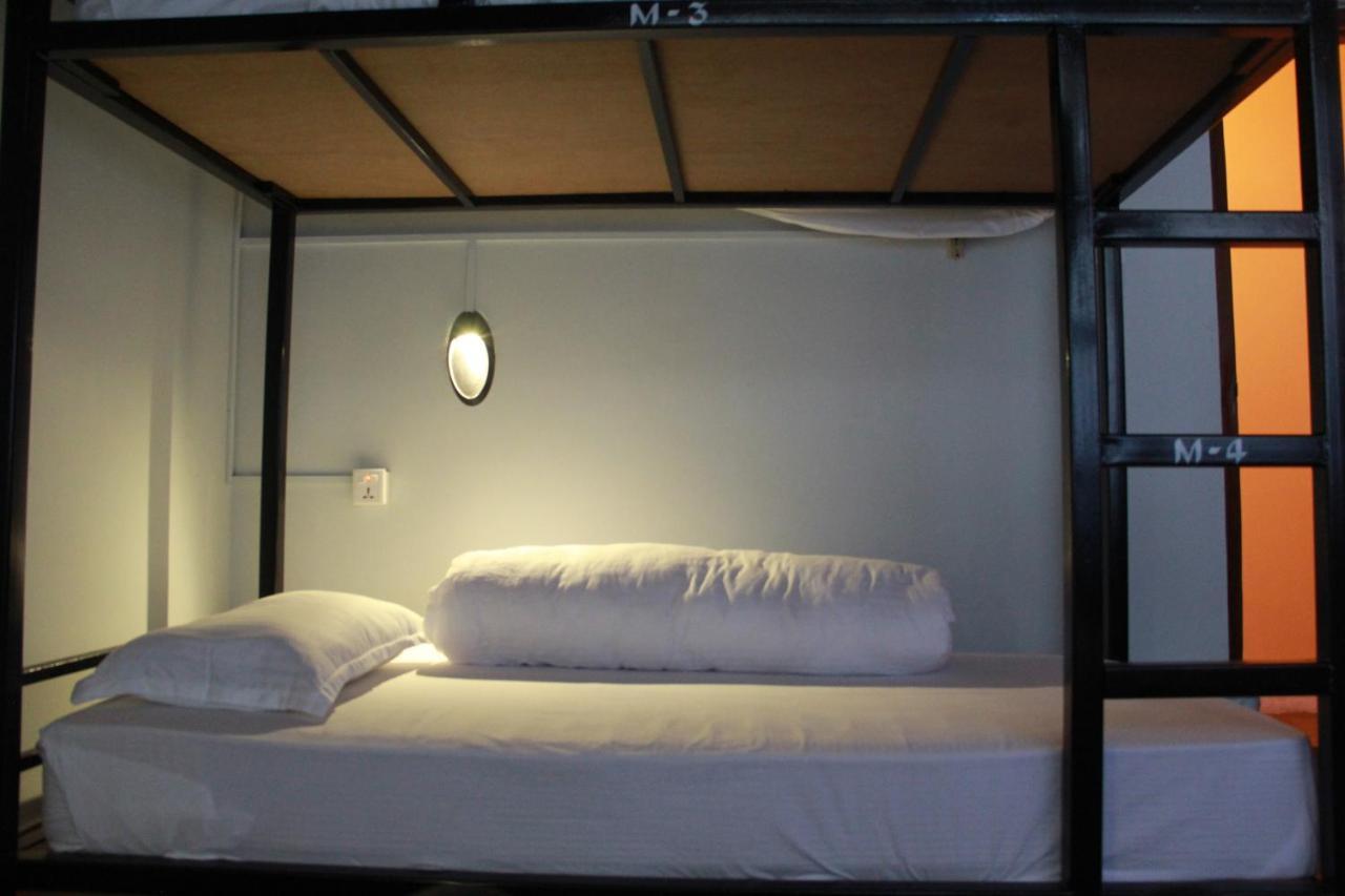 Gaurishankar Backpackers Hostel 포카라 외부 사진