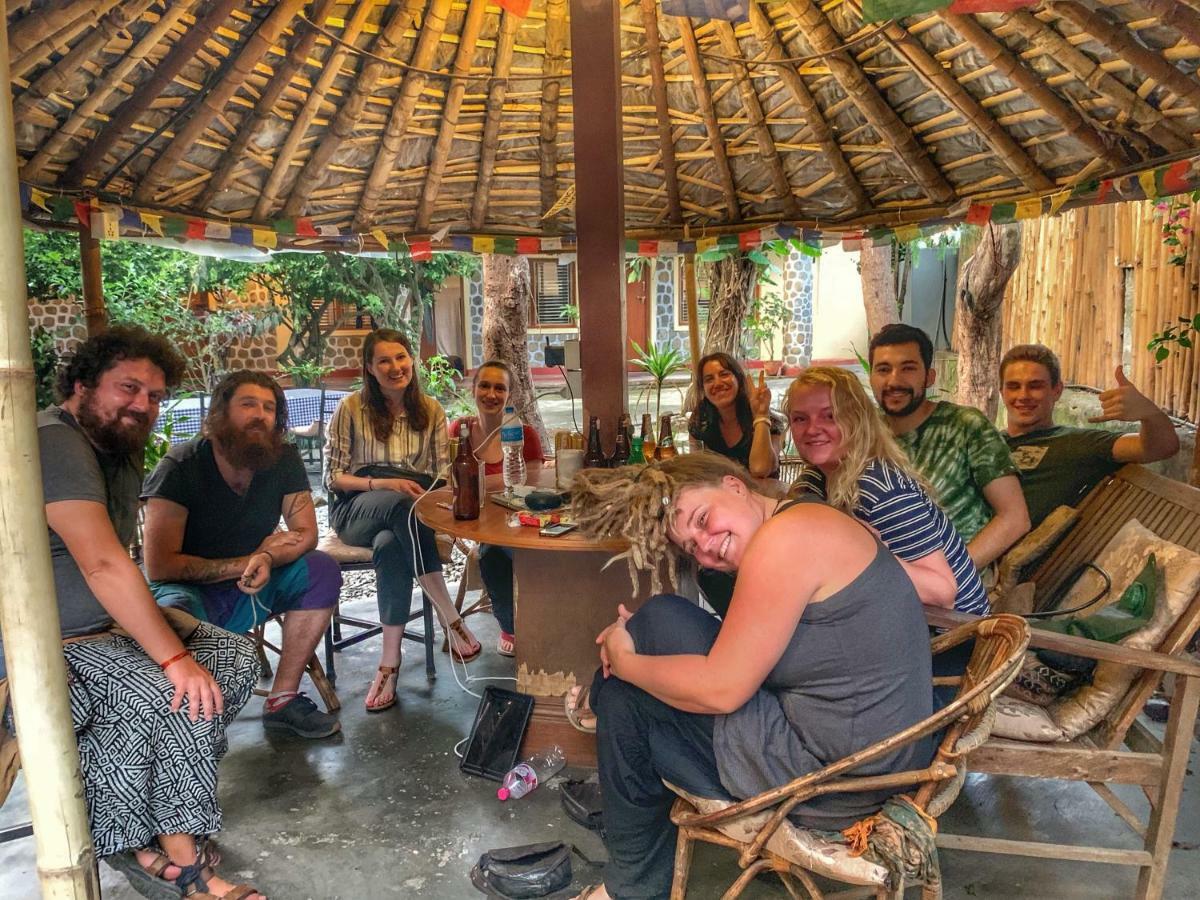 Gaurishankar Backpackers Hostel 포카라 외부 사진