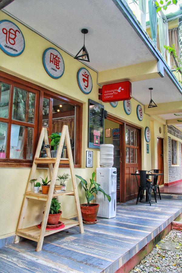 Gaurishankar Backpackers Hostel 포카라 외부 사진
