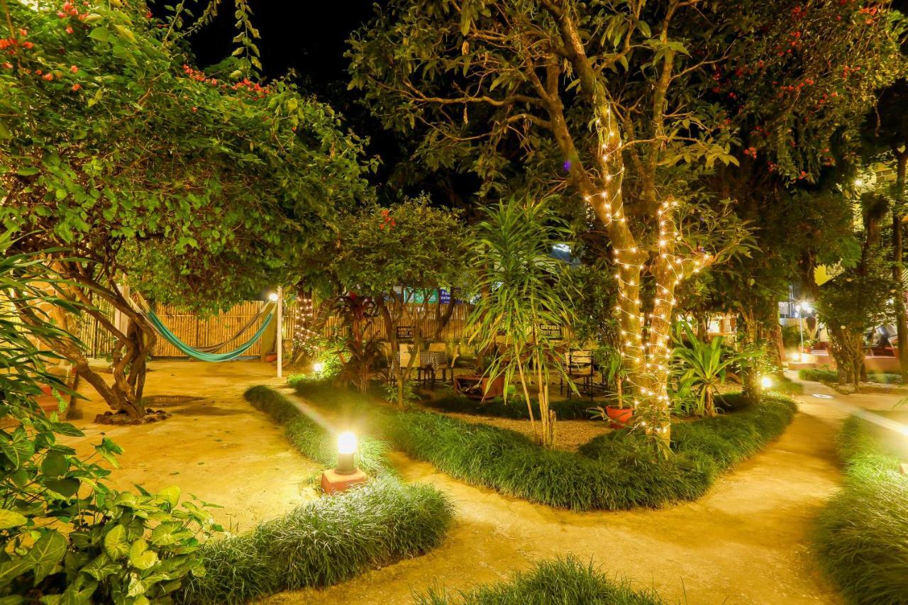 Gaurishankar Backpackers Hostel 포카라 외부 사진